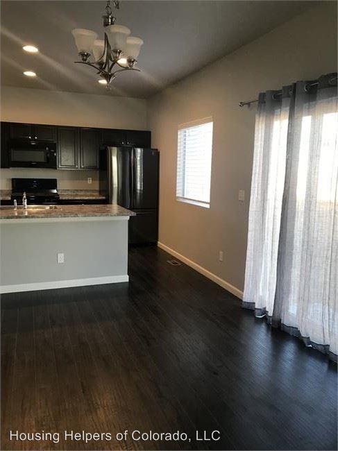 Building Photo - 4 br, 3 bath House - 6104 Black Mesa Road