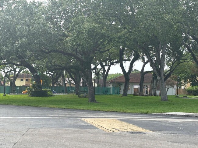 Foto del edificio - 11391 SW 74th Terrace
