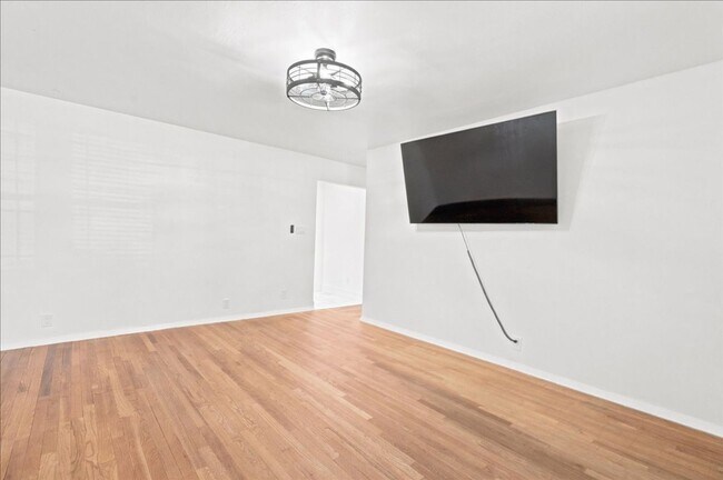 Foto del edificio - 601 Poplar Ave