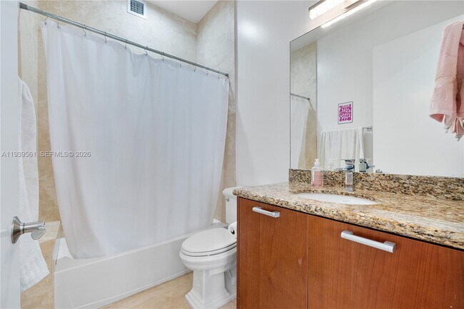 Foto del edificio - 3266 NE 15th St