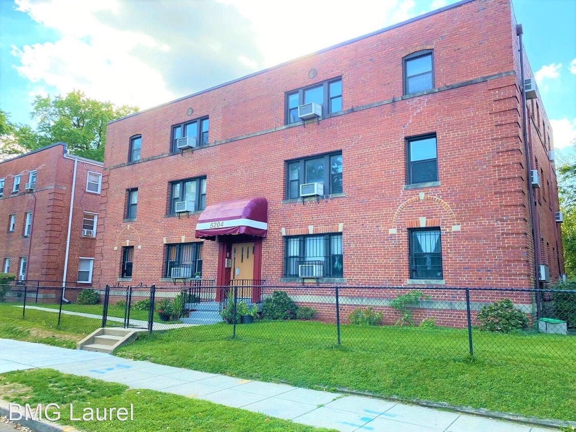 Primary Photo - 1 br, 1 bath House - 5204 3rd St NW (Unit 11)