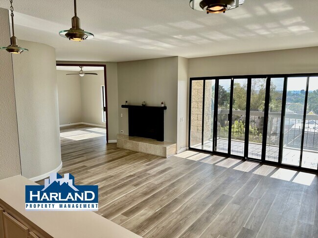 Foto del edificio - 3560 First Ave.