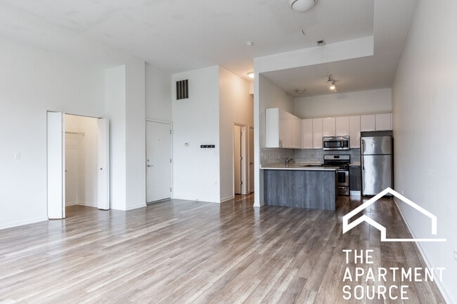 Photo - 2700 W North Ave Apartment