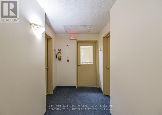 Photo du bâtiment - 125 Bond St