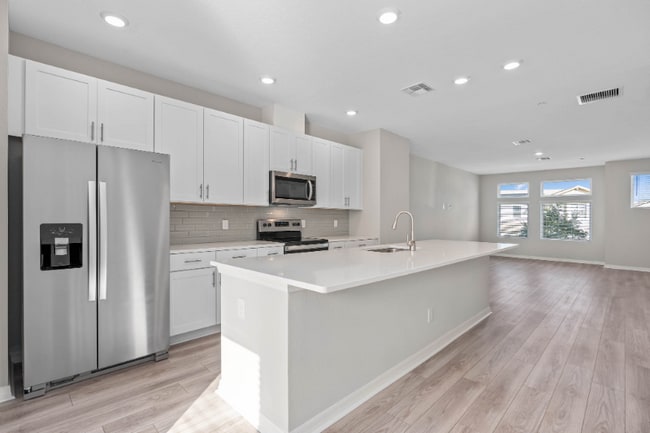 Building Photo - 13164 Bovet Ave