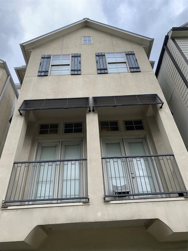 Building Photo - 6306 Grand Blvd