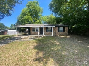 Building Photo - 5621 Blueridge Dr