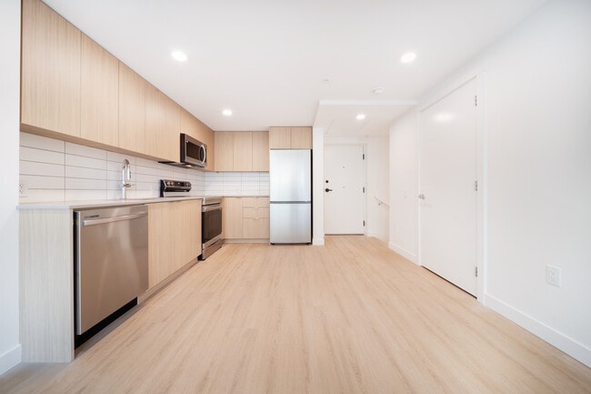 Building Photo - Arlo