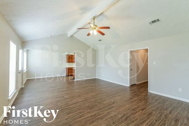 Building Photo - 13275 Lake Breeze Ln