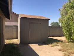 Foto del edificio - Great Location!   -  75th Ave & Camelback ...