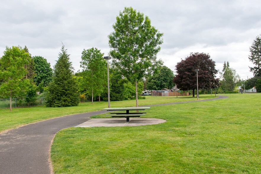 Picture of Powellhurst-Gilbert Portland