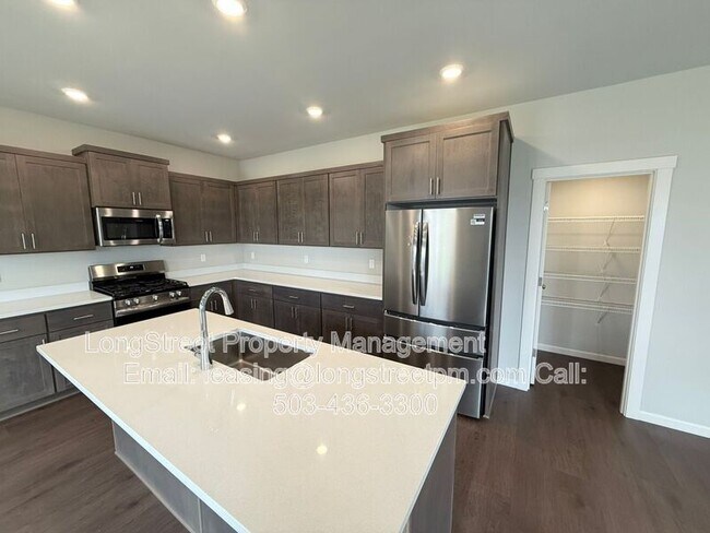Foto del edificio - 5954 Henshaw St SE