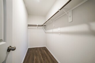 Building Photo - 13528 White Ibis St