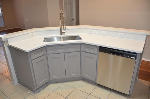 Foto del edificio - 4722 Park Bend Dr