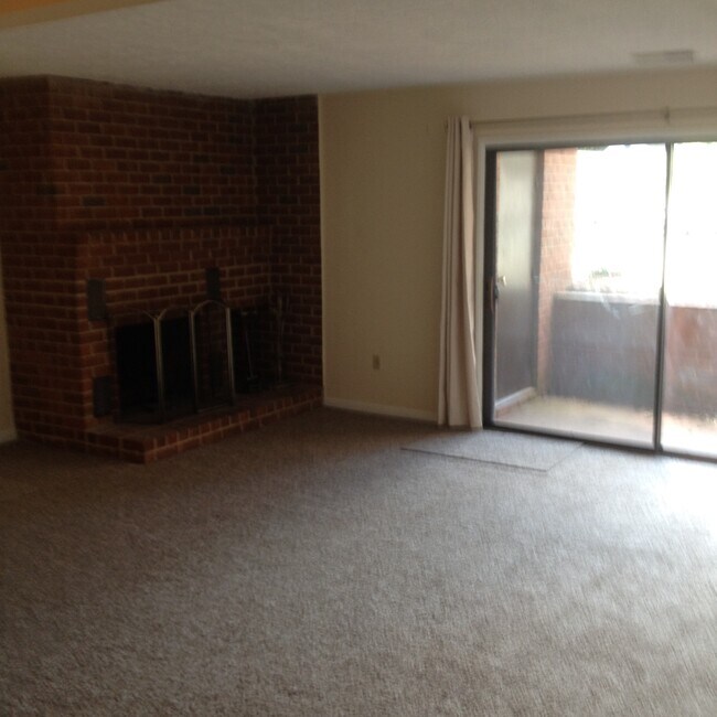 Building Photo - 141 Green Turtle Ln