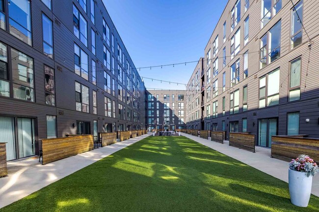 Building Photo - Industry Columbus Apartments