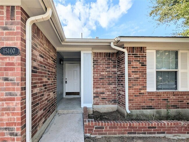 Building Photo - 15107 Nuttall Dr