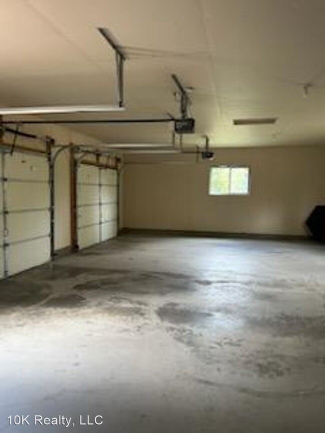 Foto del edificio - 3 br, 2 bath House - 8191 Fairway Lane