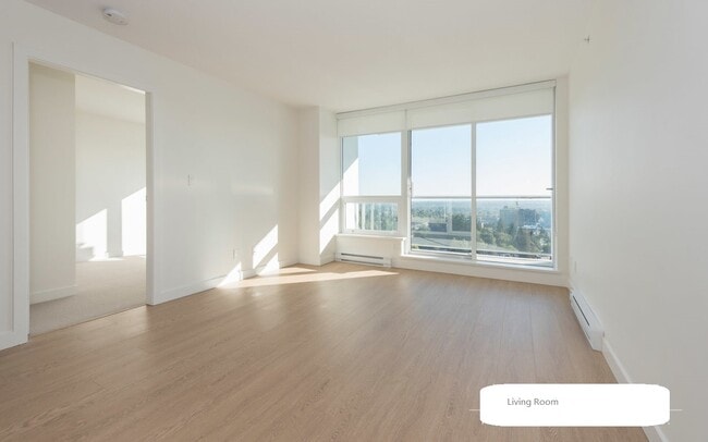 Building Photo - 13696 100 Ave