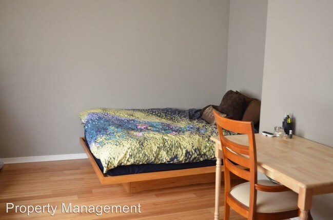 Foto del edificio - 1022 E Warrington Ave