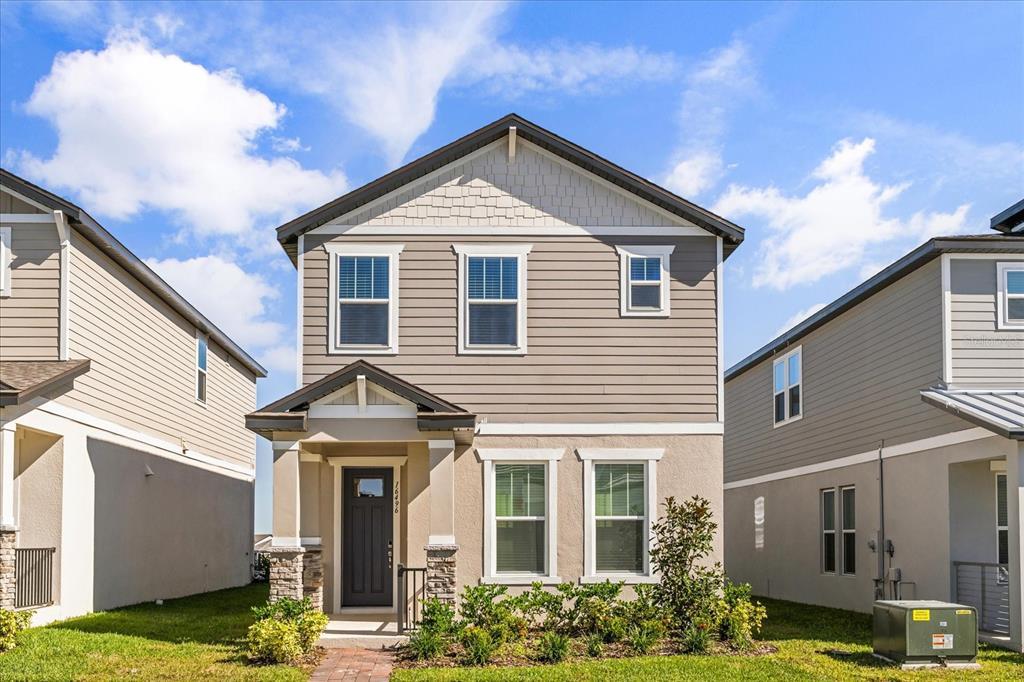 Primary Photo - 16496 Silver Brook Wy