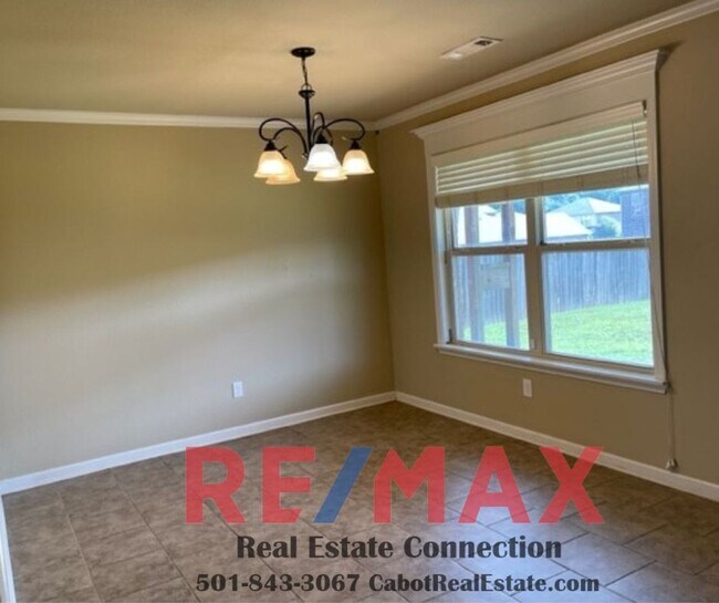 Building Photo - Sorry No Smoking and Pets Permitted with R...