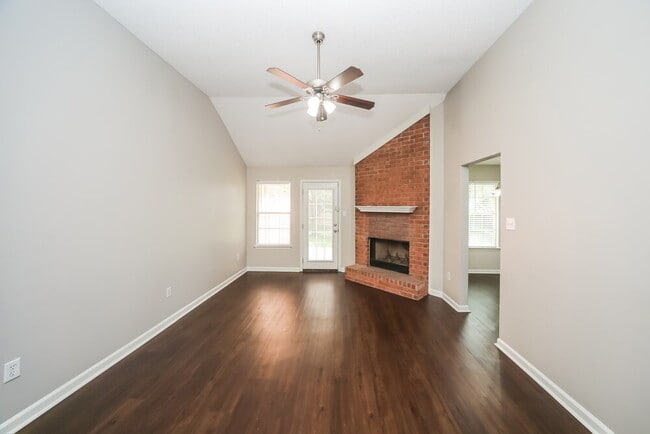Building Photo - 8057 Sundown Ln