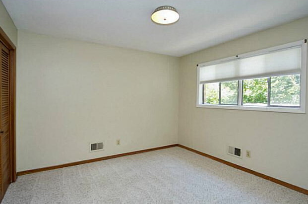 bedroom 2 - 3905 Jackson Street