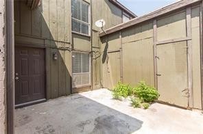 Building Photo - 4651 Country Creek Dr