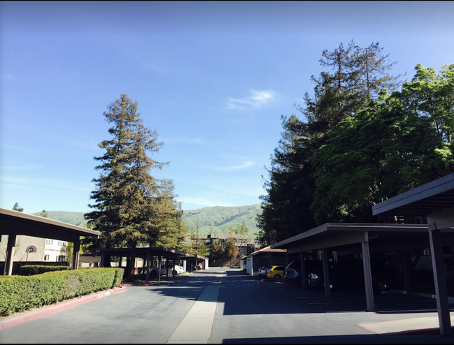 Parking Port - 47112 Warm Springs Blvd