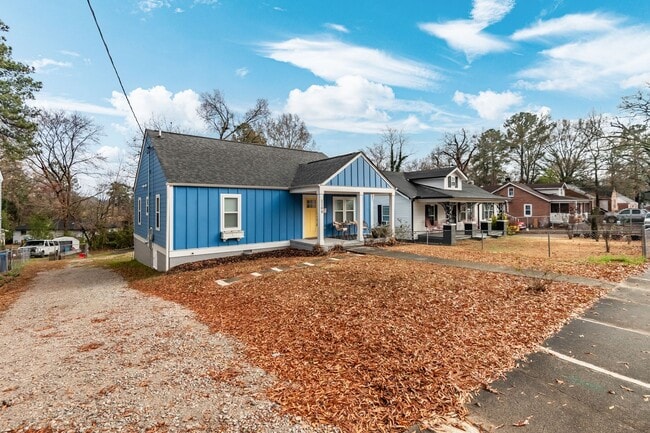 Photo - Cute 3BR Cottage in East Durham!  Available Now! House