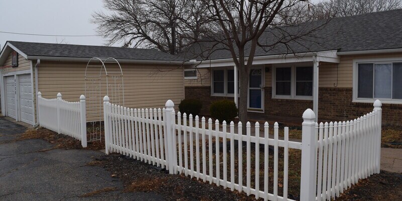 Primary Photo - 4320 S Seneca