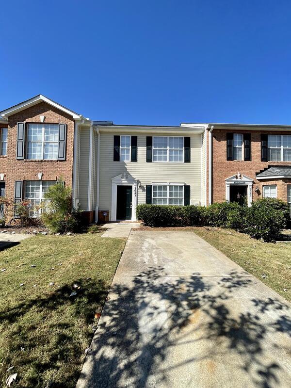Building Photo - 7691 Bernardo Dr