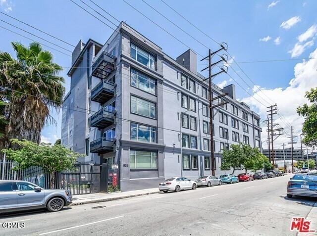 Primary Photo - 825 East 4th St