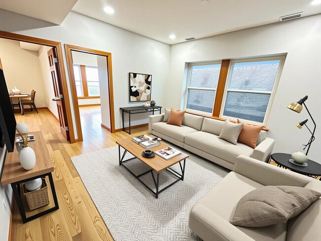 Building Photo - 5715 W Irving Park Rd