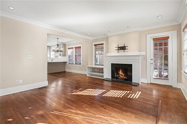 Foto del edificio - 39 Alden Ave NW