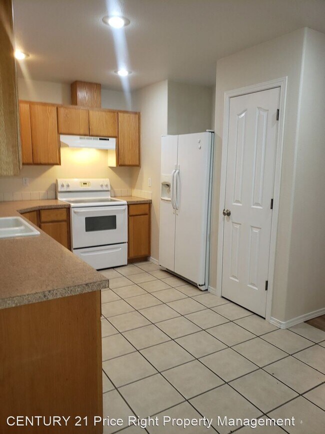 Foto del edificio - 1315-1325 Poplar St