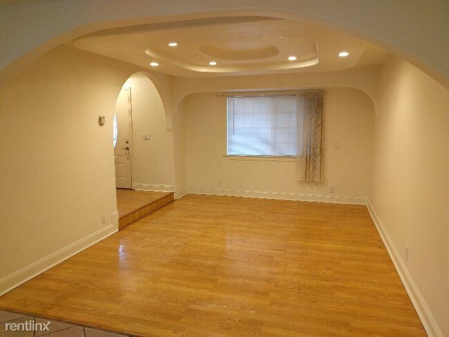 Foto del edificio - 6 br, 3.5 bath House - 1421 Joe Dimaggio Ct