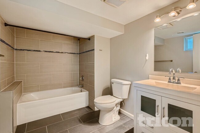 Foto del edificio - 5728 Xerxes Ave S