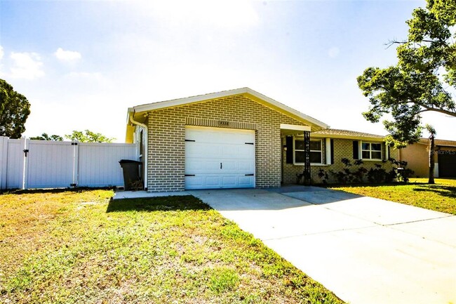 Foto del edificio - 4338 Tall Oak Ln