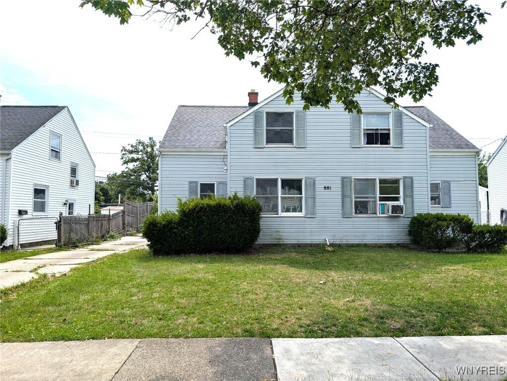 Foto principal - 881 Highland Ave
