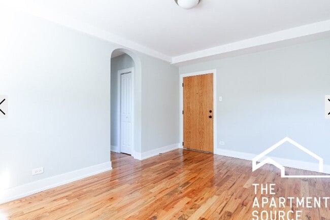 Building Photo - 554 W Arlington Pl