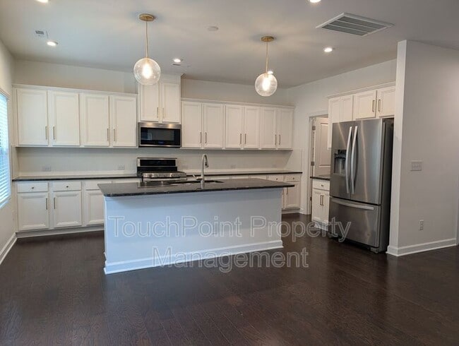 Foto del edificio - 5906 Fenway Dr