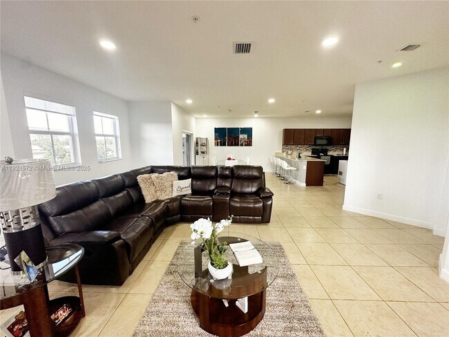 Foto del edificio - 260 NW 109th Ave