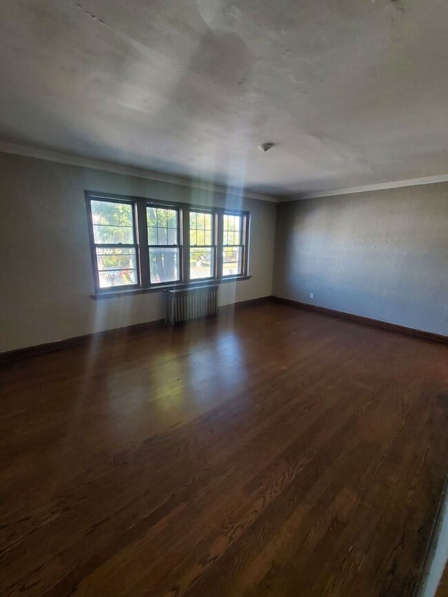 Building Photo - 4409 W Burleigh St