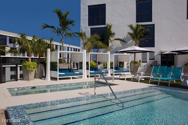 Foto del edificio - 3 br, 2 bath Apartment - 3535 NW 83rd Ave 345