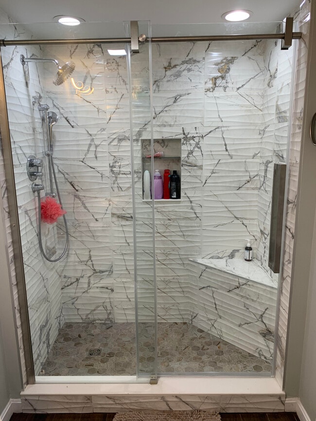 Building Photo - 176 Wellman Ave