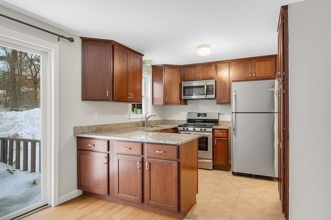 Building Photo - 1431 Pawtucket Blvd