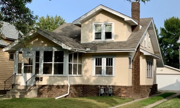 Building Photo - 234 5th Ave N