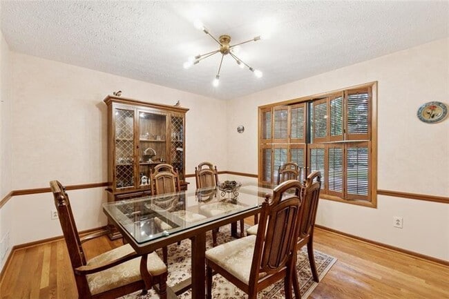 Foto del edificio - 3655 Winters Hill Dr